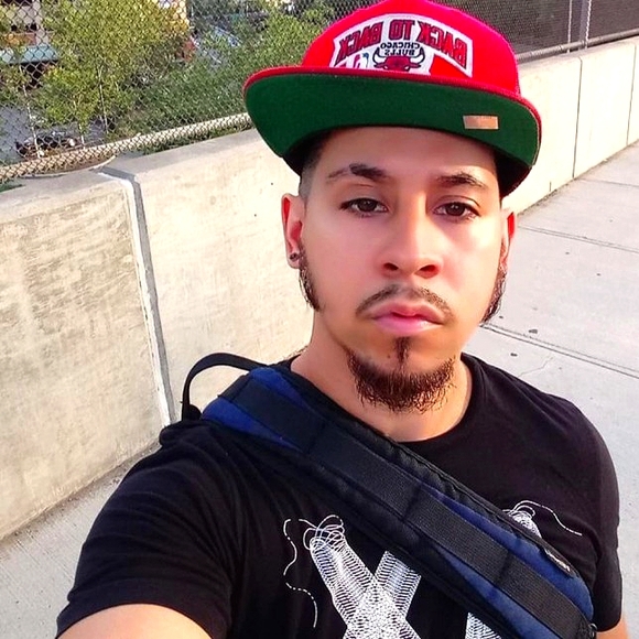 I am not for sale π - Picture 9 of 17